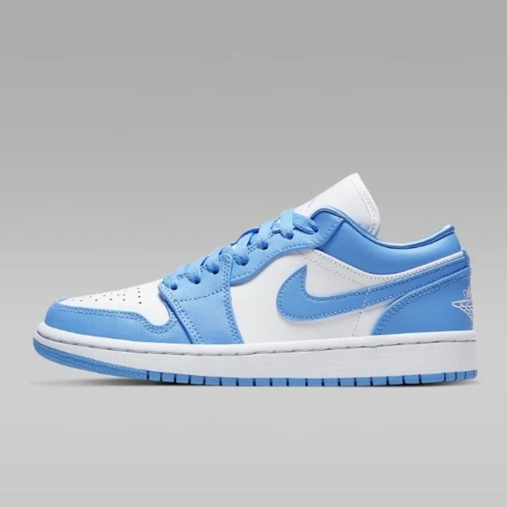 11.5W / 10M - [NEW] Women's Air Jordan 1 Low Shoes 'University Blue' AO9944-441